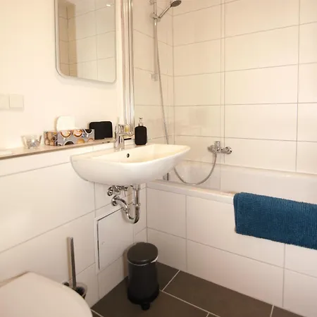 Friedrichs Stuebchen *gemuetlich*modern*innenstadt* Apartament *